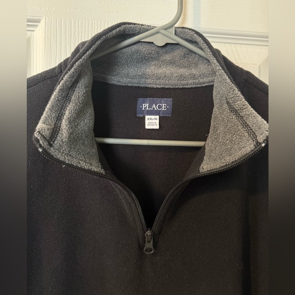 Fleece pull over - Picture 2 of 3